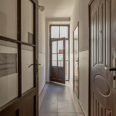 Apartament 1-bedroom - Dluga 65 *